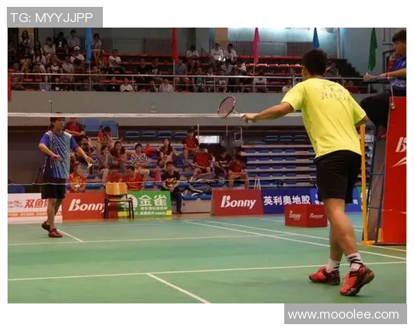 杭州羽毛球队与上海羽毛球队赛后复盘速度对比分析与战术探讨